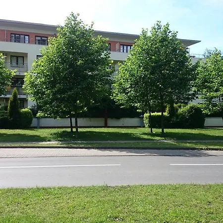 Lägenhet Z Ogrodem Zielone Tarasy